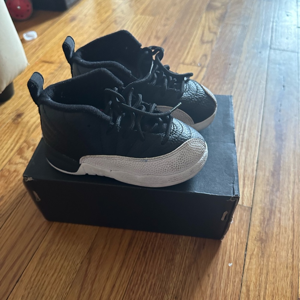 Worn Jordan 12’s toddler